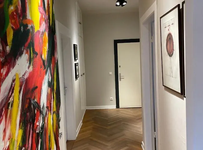 Apartament Factory *