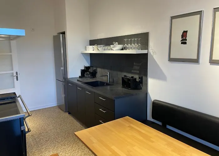 Apartament Factory *